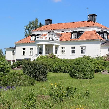 Liljeholmen Herrgard Hostel Rimforsa ภายนอก รูปภาพ